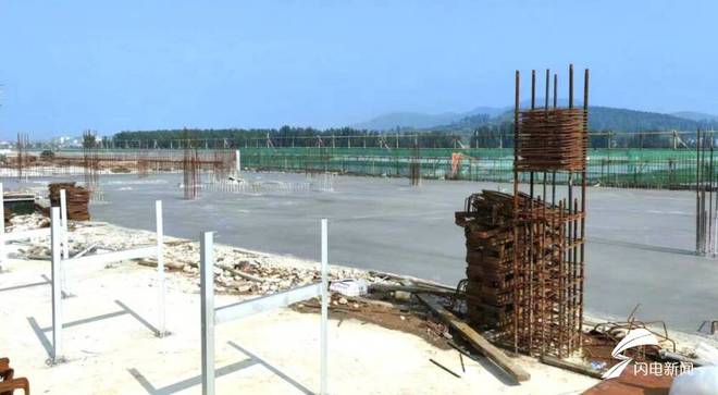 严把施工保障民生工程建设 兰陵县公益农产品批发市场二期顺利封顶